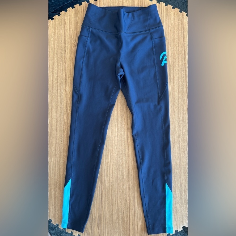 Peloton Navy Blue High-Rise Rib Insert Pocket Legging - Size Small - Picture 3 of 9